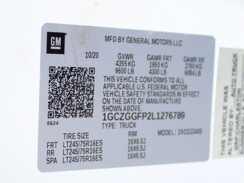 Used 2020 Chevrolet Express 3500 w/ Driver Convenience Package image 44