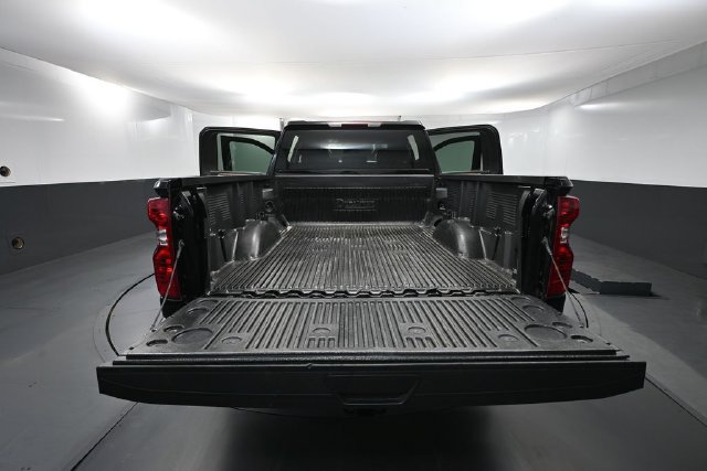 Used 2025 Chevrolet Silverado 2500 LT w/ Convenience Package AWD/4WD image 30