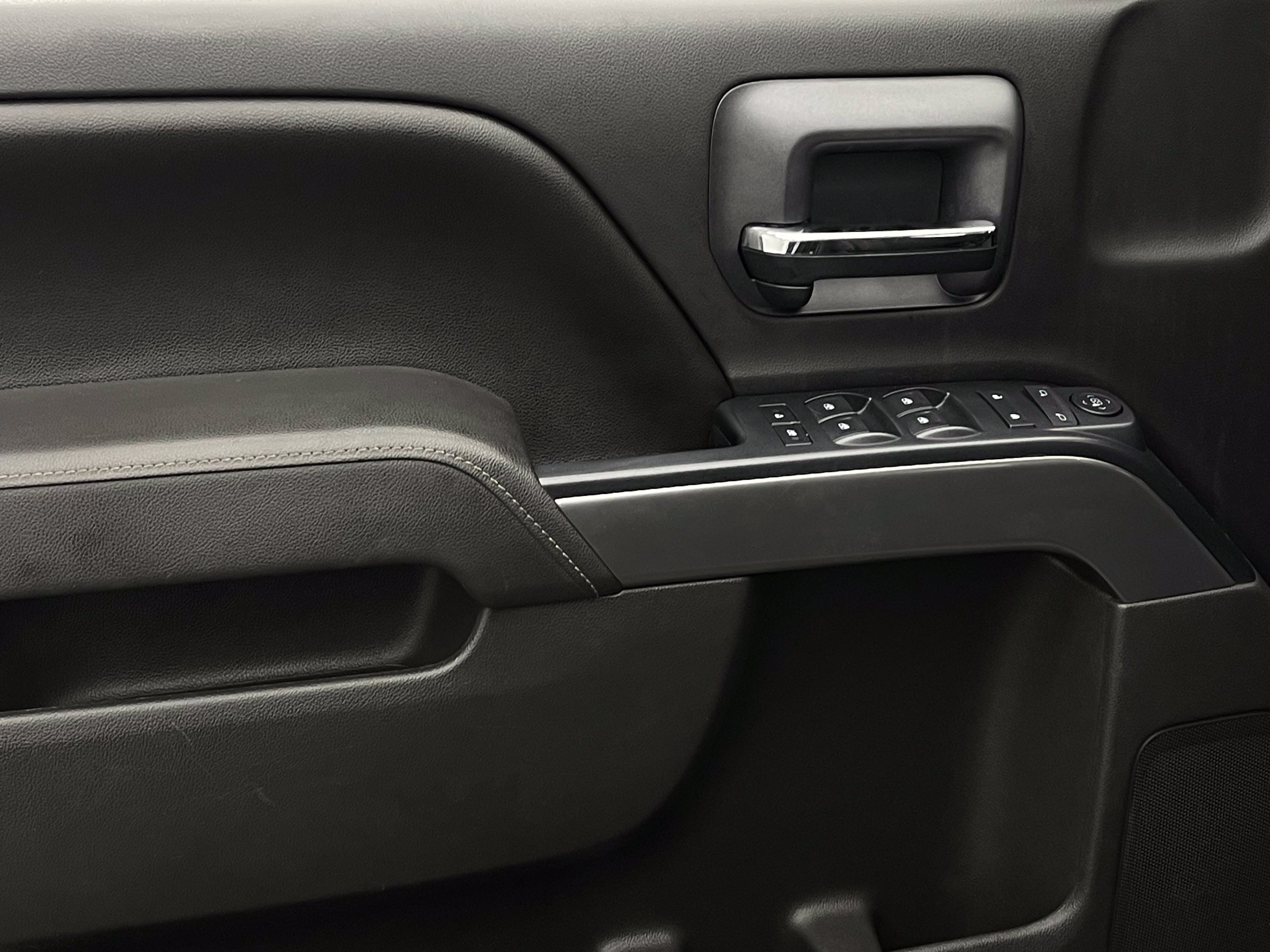 Used 2017 Chevrolet Silverado 1500 LT w/ All Star Edition AWD/4WD image 15