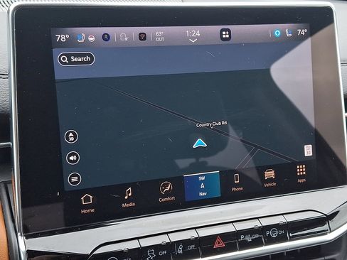 Used 2024 Jeep Compass Limited w/ Elite Group image 16