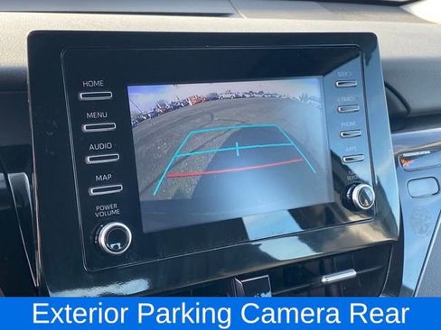 Used 2021 Toyota Camry SE image 9