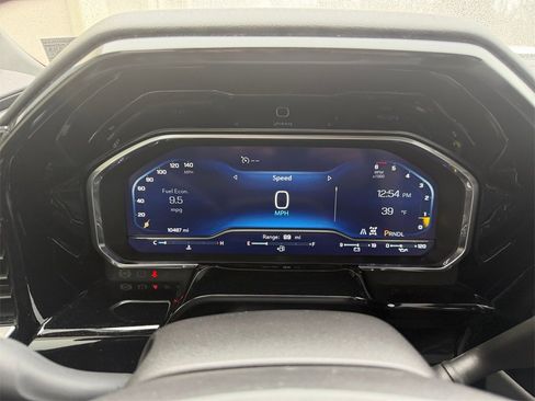 Used 2024 Chevrolet Silverado 2500 LT w/ Midnight Edition image 16