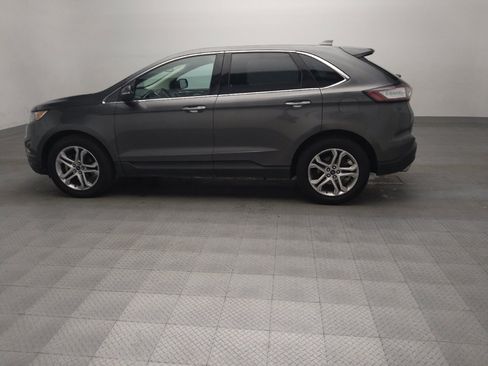 Used 2015 Ford Edge Titanium FWD image 3