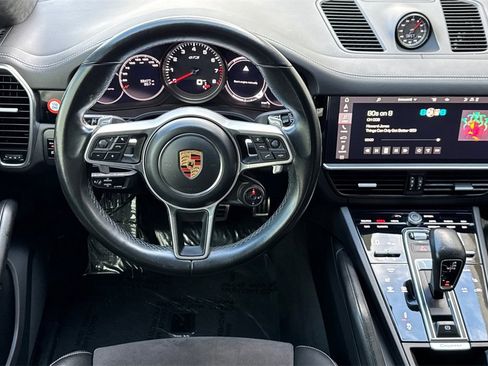 Used 2021 Porsche Cayenne GTS image 17