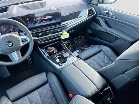 New 2026 BMW X5 sDrive40i w/ M Sport Package RWD image 16