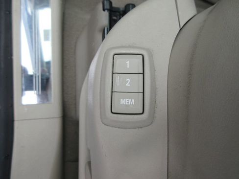 Used 2016 Cadillac SRX Performance w/ Driver Awareness Package image 22