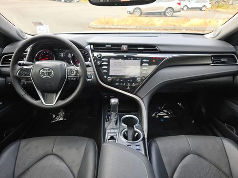 Used 2020 Toyota Camry XSE w/ Driver Assist Package FWD image 10