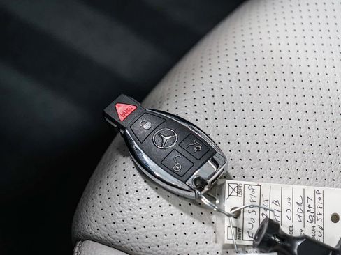 Used 2015 Mercedes-Benz C 300 C 300 image 31