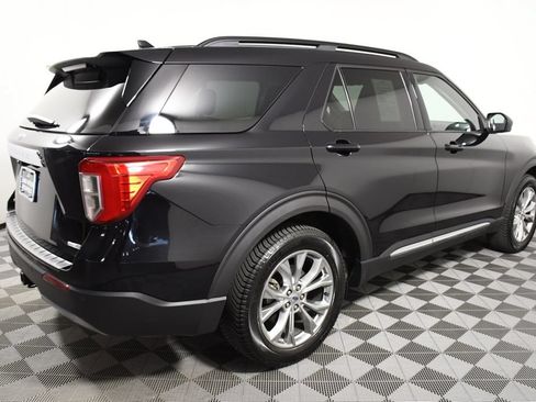 Used 2020 Ford Explorer XLT w/ Equipment Group 202A AWD/4WD image 7