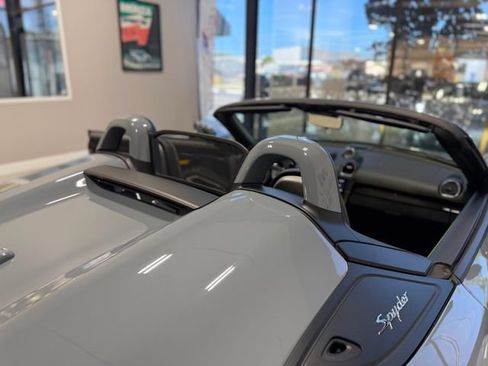 Used 2023 Porsche 718 Boxster Spyder RWD image 54