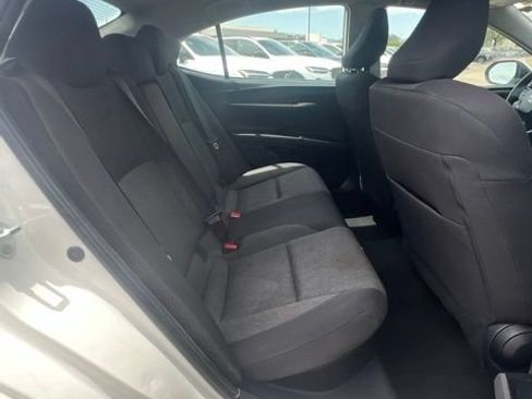 Used 2025 Toyota Camry LE FWD image 30