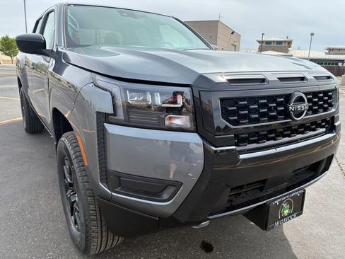 New 2026 Nissan Frontier SV w/ Tow Package AWD/4WD image 17
