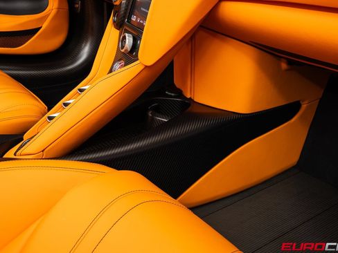 Used 2022 McLaren 765LT RWD image 39