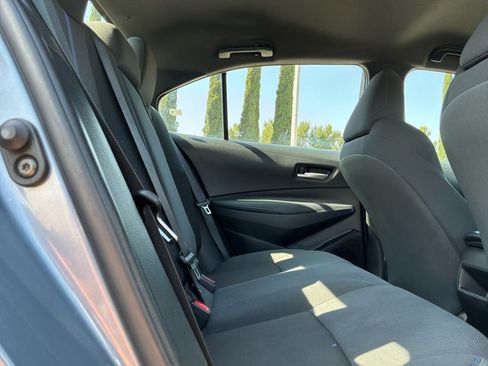 Used 2022 Toyota Corolla SE w/ Carpet Mat Package (TMS) FWD image 18