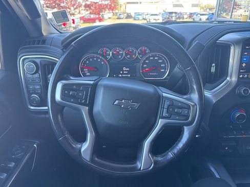 Used 2020 Chevrolet Silverado 1500 LT Trail Boss AWD/4WD image 20