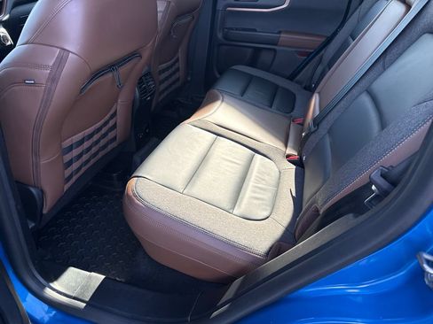 Used 2022 Ford Bronco Sport Outer Banks w/ Tech Package AWD/4WD image 19