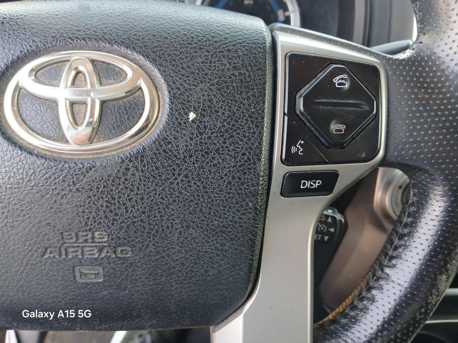 Used 2017 Toyota 4Runner SR5 AWD/4WD image 24