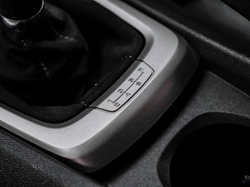 Used 2015 Chevrolet Camaro Z/28 image 54