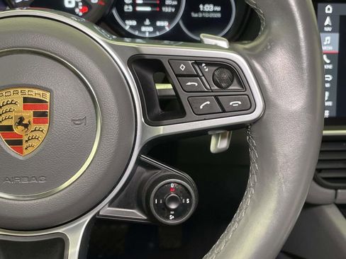 Used 2021 Porsche Cayenne Coupe image 39