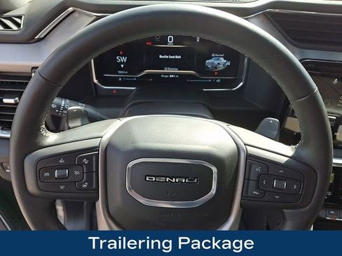 Used 2024 GMC Sierra 1500 Denali w/ Denali Reserve Package AWD/4WD image 4