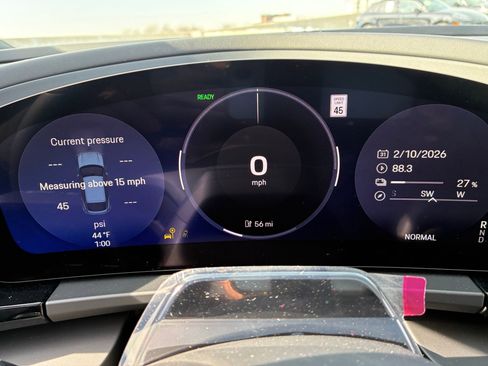 New 2026 Porsche Macan 4S Electric image 18