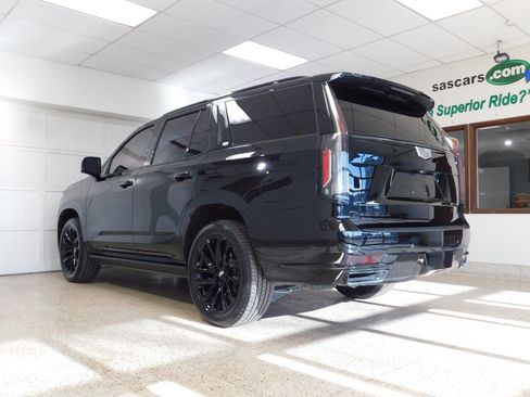 Used 2022 Cadillac Escalade Sport Platinum w/ LPO, ONYX Package AWD/4WD image 8