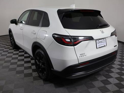Used 2024 Honda HR-V Sport image 6