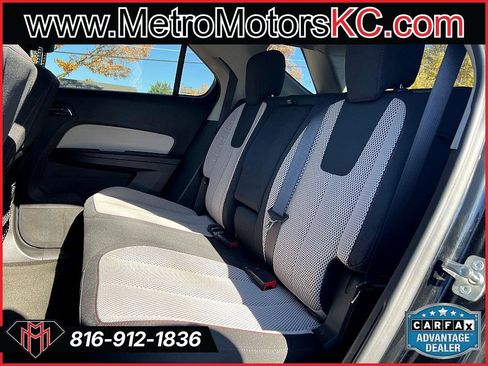 Used 2010 Chevrolet Equinox LS image 28