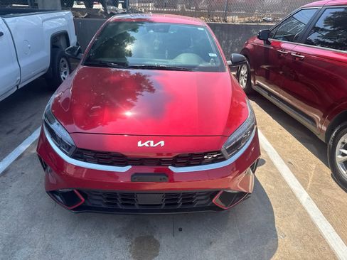 Used 2023 Kia Forte GT FWD image 2