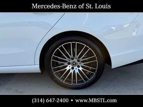 Certified 2025 Mercedes-Benz C 300 4MATIC Sedan image 9