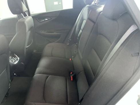 Used 2024 Chevrolet Malibu LT image 27