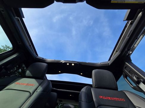 New 2026 Jeep Wrangler Unlimited Rubicon AWD/4WD image 11