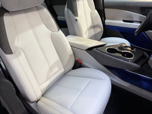 New 2026 Cadillac Optiq Sport 1 image 52