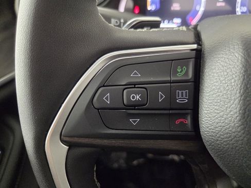 New 2026 Jeep Grand Cherokee L 2WD image 15