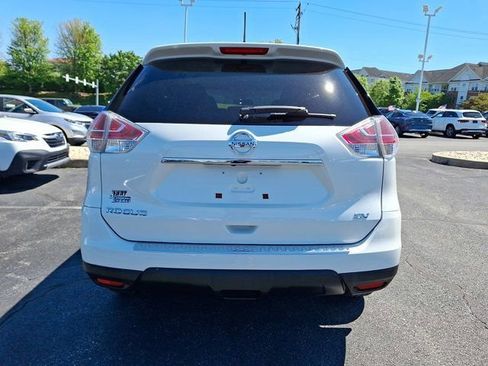 Used 2016 Nissan Rogue SV FWD image 7