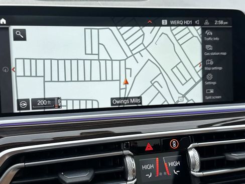 Used 2021 BMW X5 xDrive40i w/ Premium Package image 19