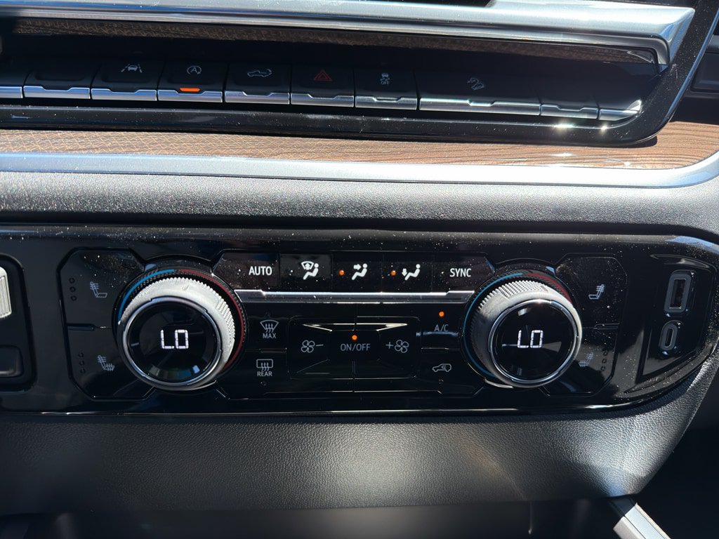 New 2026 Chevrolet Silverado 1500 RST AWD/4WD image 30