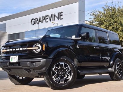 Certified 2025 Ford Bronco Outer Banks