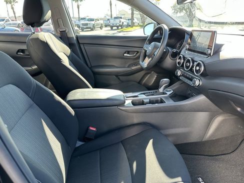 Used 2024 Nissan Sentra SV image 21