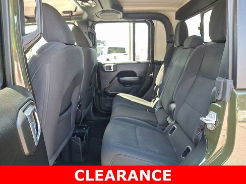 Used 2022 Jeep Gladiator Sport AWD/4WD image 10