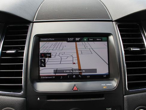 Used 2014 Ford Taurus SEL w/ Equipment Group 201A FWD image 24