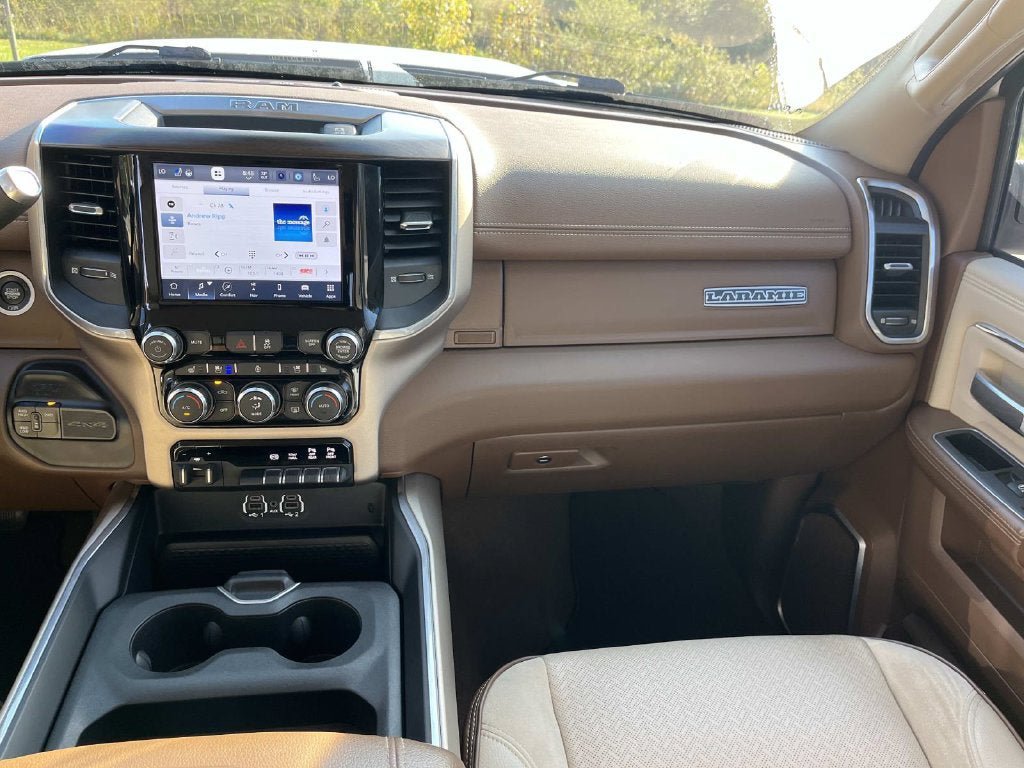 Used 2022 RAM 2500 Laramie AWD/4WD image 12