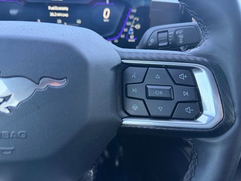 Used 2024 Ford Mustang EcoBoost image 25