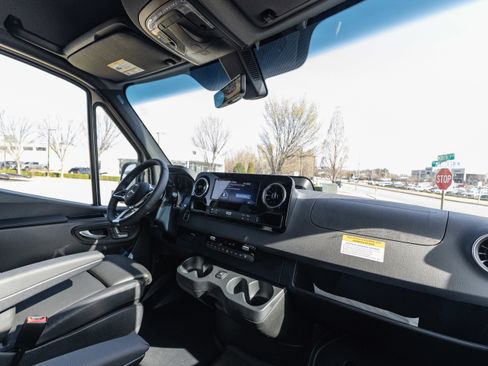 New 2026 Mercedes-Benz Sprinter 2500 image 16