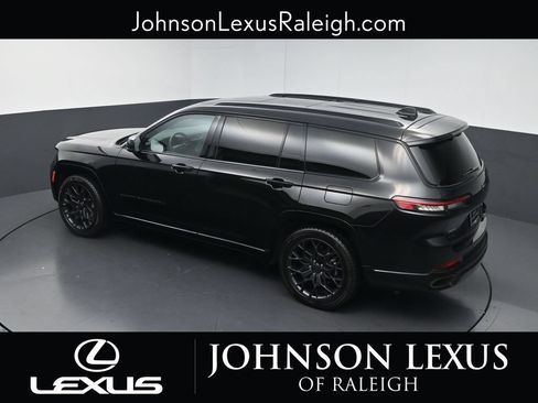 Used 2024 Jeep Grand Cherokee L Summit w/ Advanced Protech Group IV AWD/4WD image 25