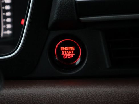 Certified 2023 Honda Pilot Elite image 28