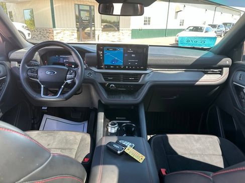 Used 2025 Ford Explorer ST w/ Sun And Sound Package AWD/4WD image 27