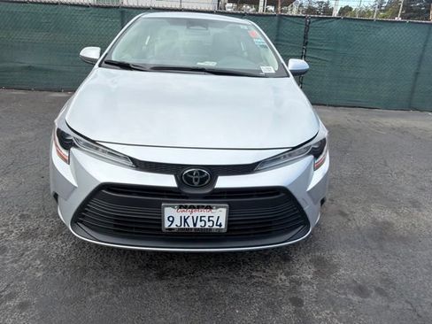 Certified 2024 Toyota Corolla LE FWD image 18