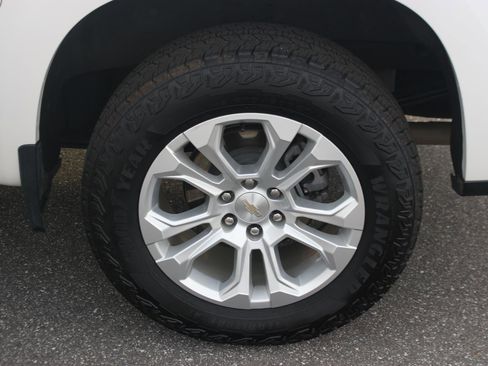 Used 2023 Chevrolet Silverado 1500 LTZ w/ LTZ Premium Package image 45