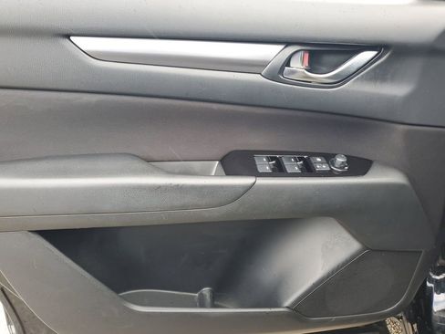 Used 2021 MAZDA CX-5 Sport FWD image 18